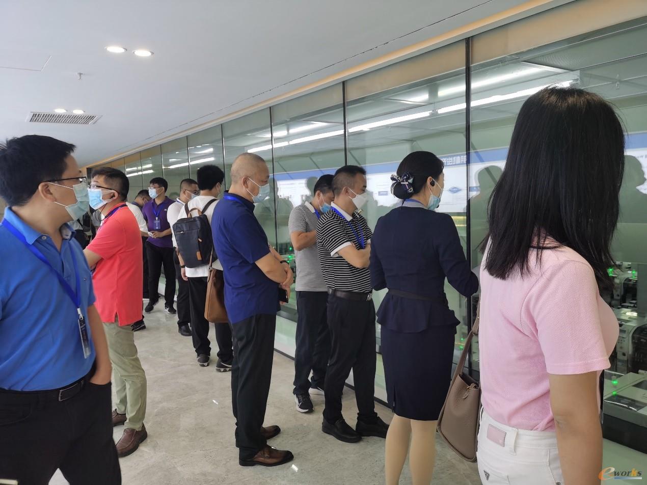 2021中国智能移动终端产业集群调研考察活动·川渝站圆满结束(图9) 2021中国智能移动终端产业集群调研考察活动·川渝站圆满结束(图9)